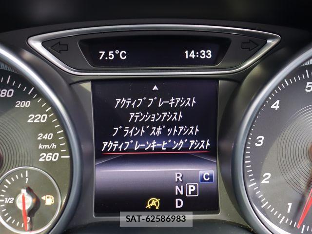 Mercedes Benz GLA-CLASS 2019-99 3379219-11