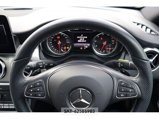 Mercedes Benz GLA-CLASS 2019-99 3379219-14