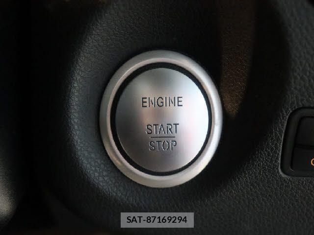 Mercedes Benz GLA-CLASS 2017-08 3675867-11