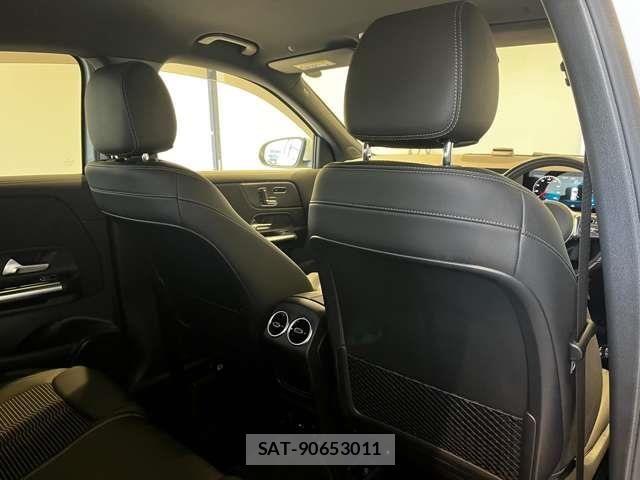 Mercedes Benz GLA-CLASS 2020-11 3715936-10