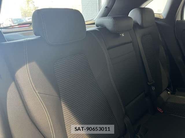 Mercedes Benz GLA-CLASS 2020-11 3715936-11