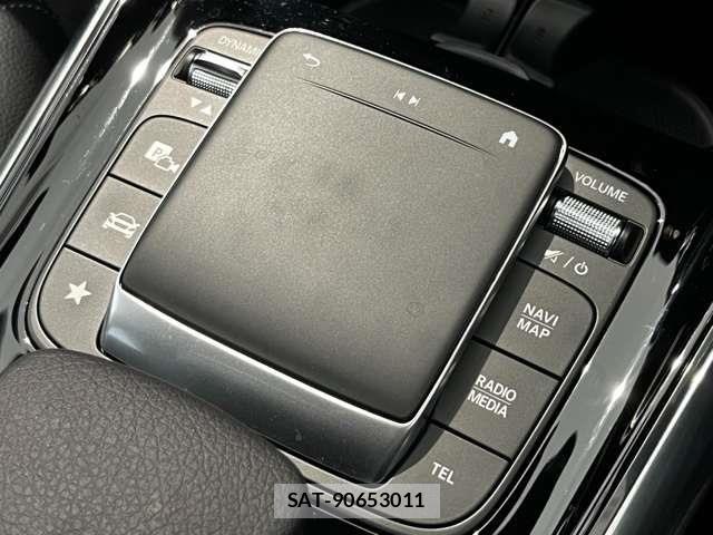Mercedes Benz GLA-CLASS 2020-11 3715936-27