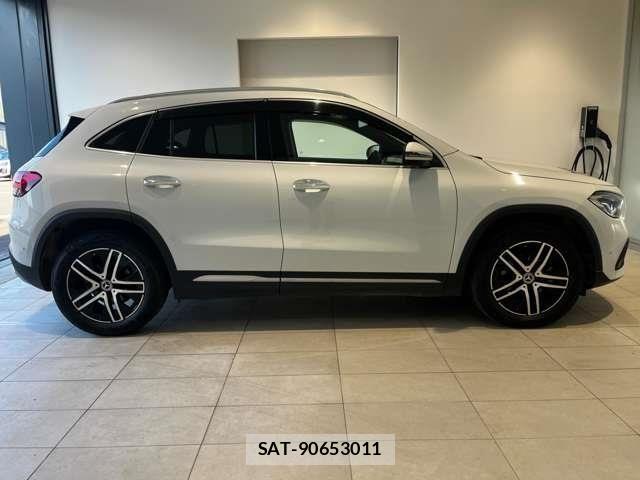 Mercedes Benz GLA-CLASS 2020-11 3715936-2