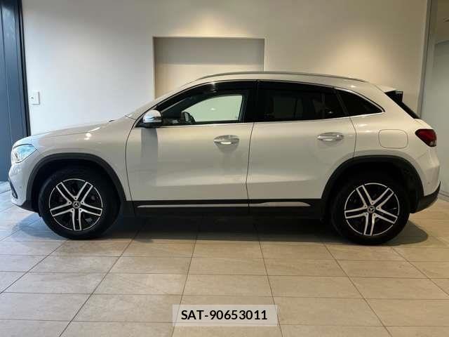 Mercedes Benz GLA-CLASS 2020-11 3715936-4