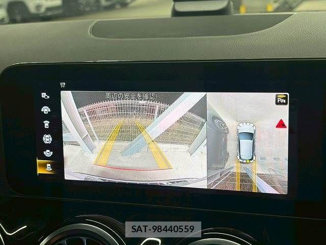 Mercedes Benz GLA-CLASS 2020-07 3907555-3