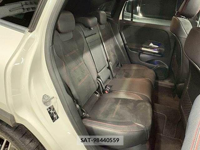 Mercedes Benz GLA-CLASS 2020-07 3907555-7