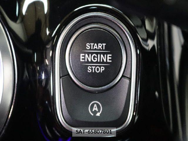 Mercedes Benz GLA-CLASS 2020-10 3907556-15
