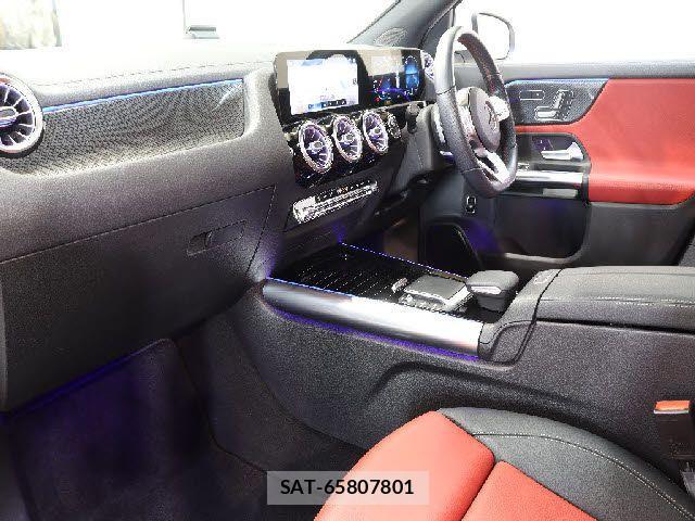 Mercedes Benz GLA-CLASS 2020-10 3907556-1