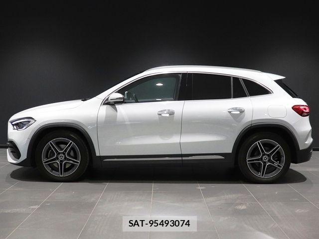 Mercedes Benz GLA-CLASS 2020-10 3907558-15
