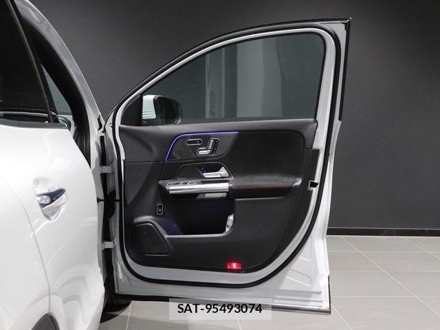 Mercedes Benz GLA-CLASS 2020-10 3907558-23