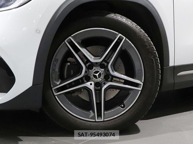 Mercedes Benz GLA-CLASS 2020-10 3907558-3