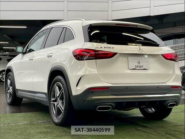 Mercedes Benz GLA-CLASS 2020-06 4140023-16