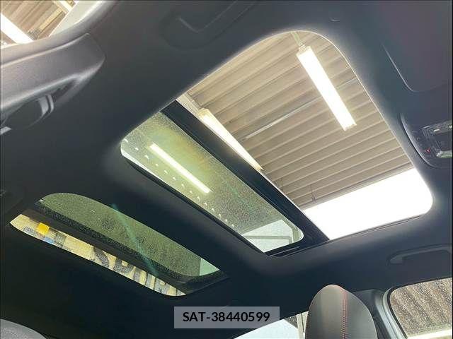 Mercedes Benz GLA-CLASS 2020-06 4140023-2