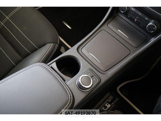 Mercedes Benz GLA-CLASS 2015-09 4326916-18