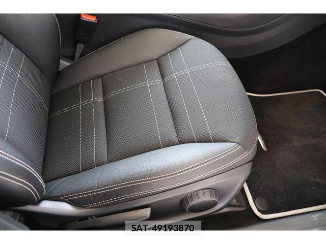 Mercedes Benz GLA-CLASS 2015-09 4326916-24