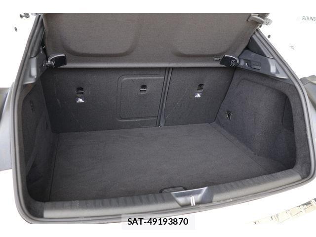 Mercedes Benz GLA-CLASS 2015-09 4326916-28