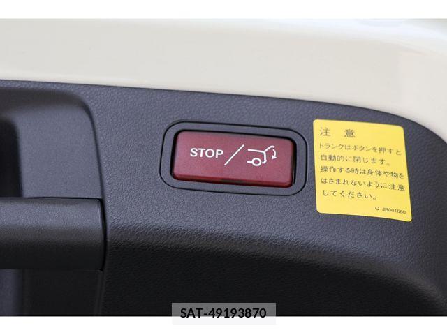 Mercedes Benz GLA-CLASS 2015-09 4326916-29