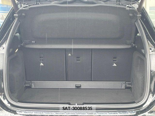 Mercedes Benz GLA-CLASS 2022-01 4326905-11