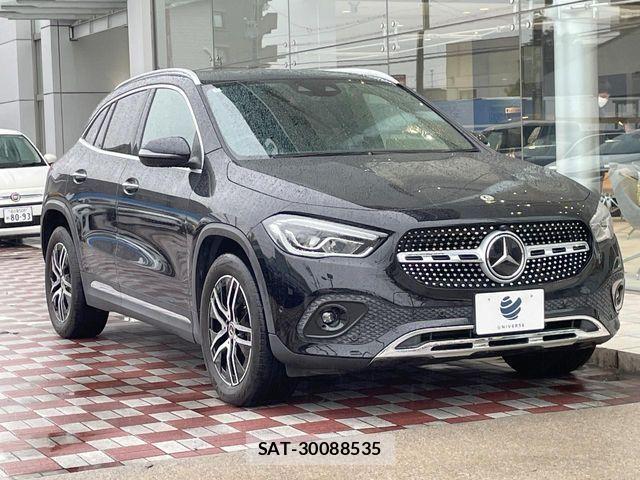 Mercedes Benz GLA-CLASS 2022-01 4326905-16