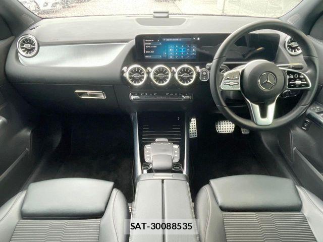 Mercedes Benz GLA-CLASS 2022-01 4326905-1