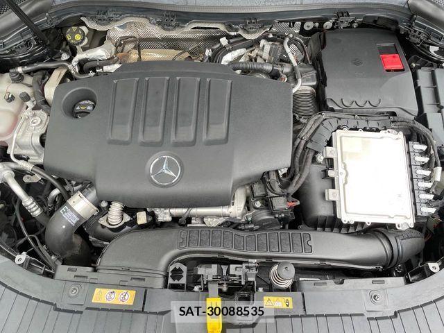 Mercedes Benz GLA-CLASS 2022-01 4326905-19