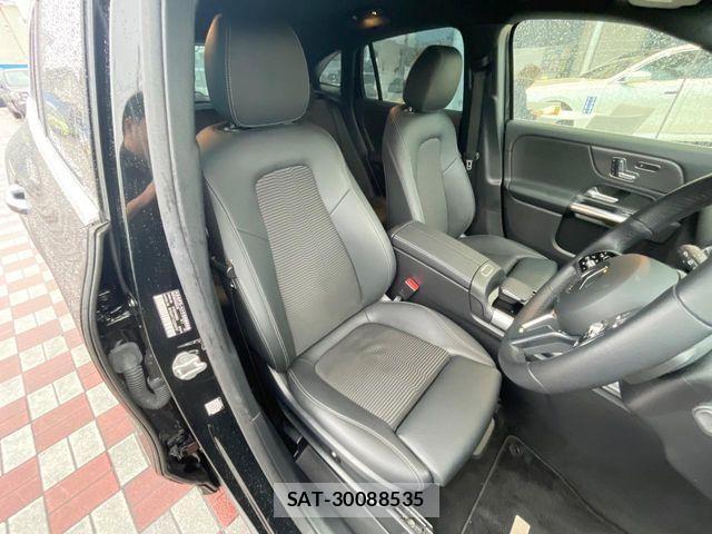 Mercedes Benz GLA-CLASS 2022-01 4326905-7