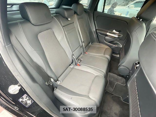 Mercedes Benz GLA-CLASS 2022-01 4326905-8