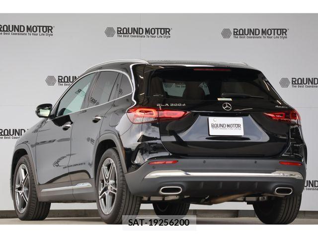 Mercedes Benz GLA-CLASS 2023-03 4326902-2