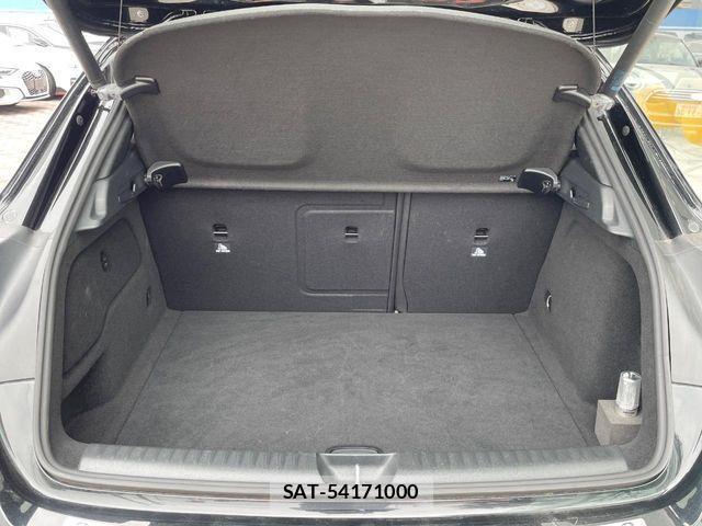 Mercedes Benz GLA-CLASS 2017-09 4371740-10