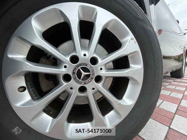 Mercedes Benz GLA-CLASS 2017-09 4371740-12