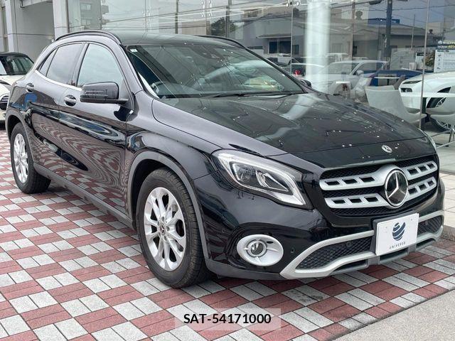Mercedes Benz GLA-CLASS 2017-09 4371740-16