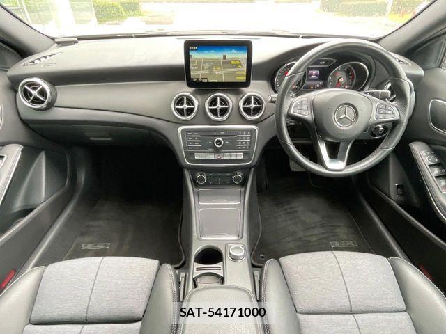 Mercedes Benz GLA-CLASS 2017-09 4371740-1