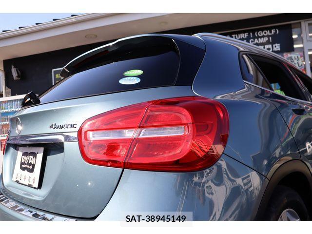 Mercedes Benz GLA-CLASS 2015-01 4422145-21