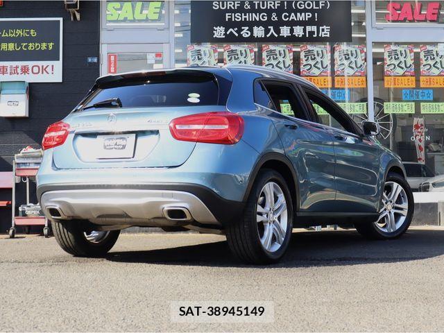 Mercedes Benz GLA-CLASS 2015-01 4422145-25