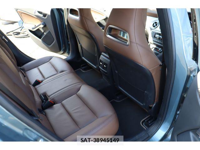 Mercedes Benz GLA-CLASS 2015-01 4422145-3