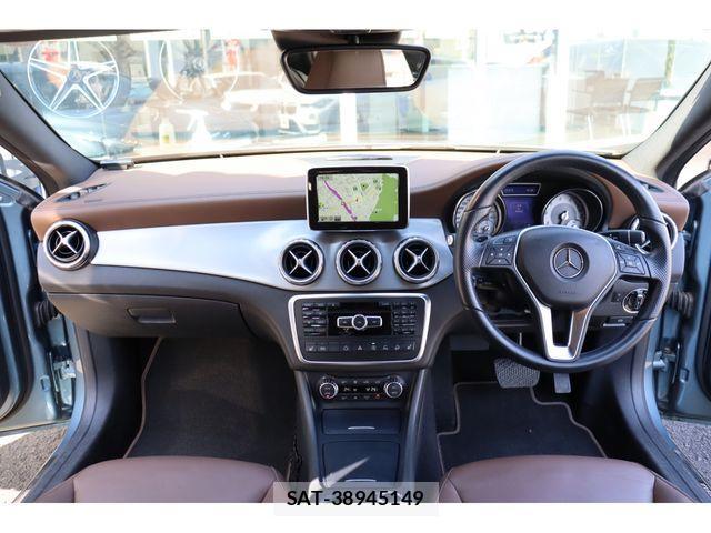 Mercedes Benz GLA-CLASS 2015-01 4422145-4