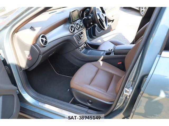 Mercedes Benz GLA-CLASS 2015-01 4422145-5