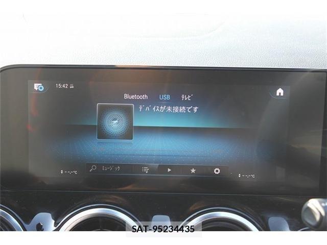 Mercedes Benz GLA-CLASS 2021-06 4422138-3