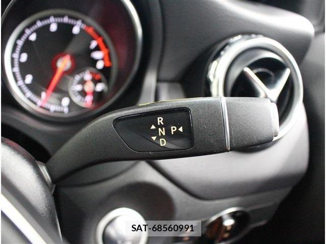 Mercedes Benz GLA-CLASS 2017-12 4639807-12