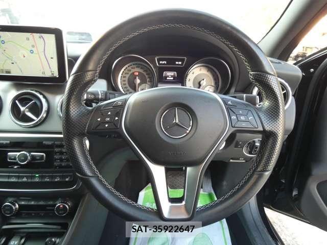 Mercedes Benz GLA-CLASS 2015-03 4967599-12