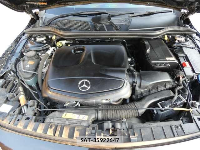 Mercedes Benz GLA-CLASS 2015-03 4967599-16