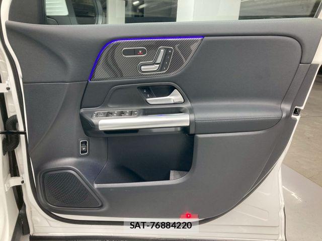 Mercedes Benz GLA-CLASS 2025-06 4967554-17