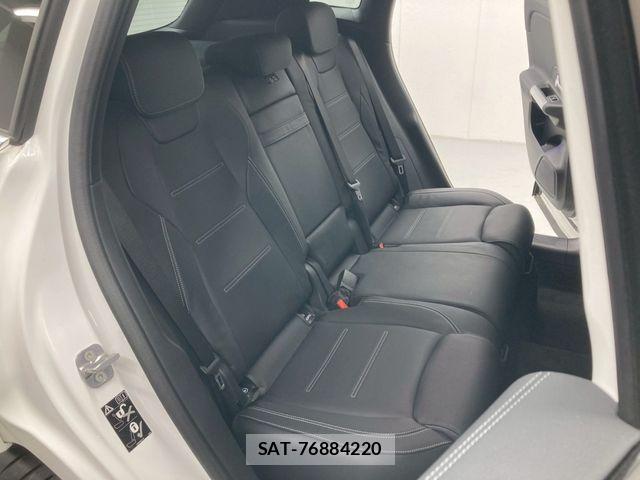 Mercedes Benz GLA-CLASS 2025-06 4967554-4