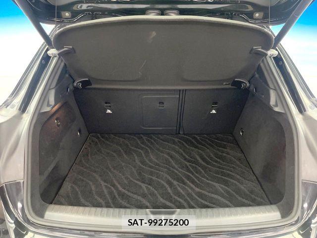 Mercedes Benz GLA-CLASS 2014-10 4967604-11