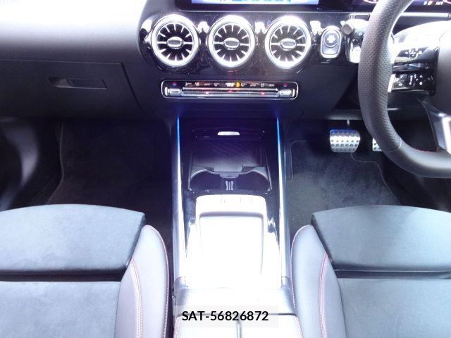 Mercedes Benz GLA-CLASS 2025-04 4967571-19