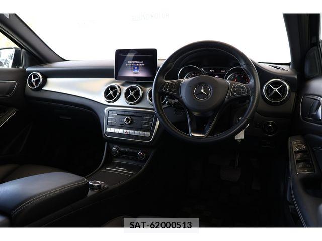 Mercedes Benz GLA-CLASS 2019-06 5871863-1