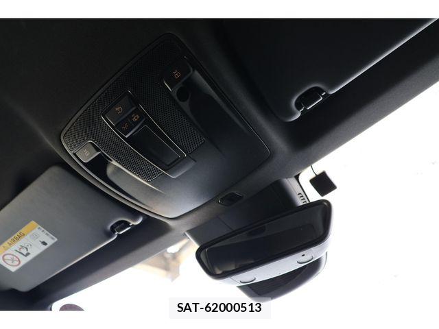 Mercedes Benz GLA-CLASS 2019-06 5871863-20
