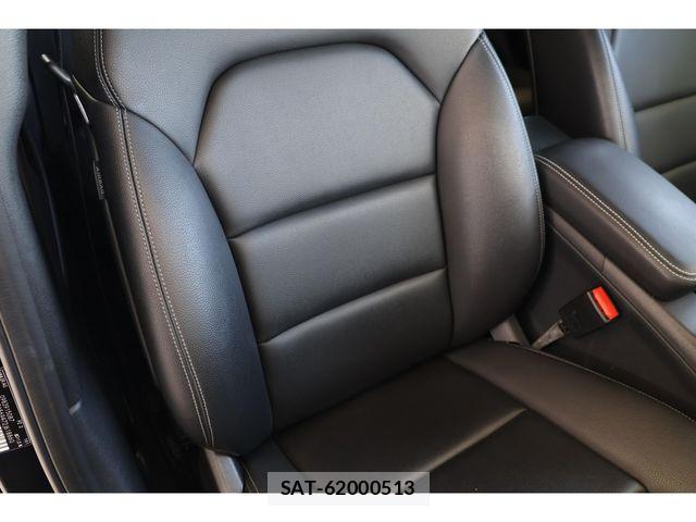Mercedes Benz GLA-CLASS 2019-06 5871863-23