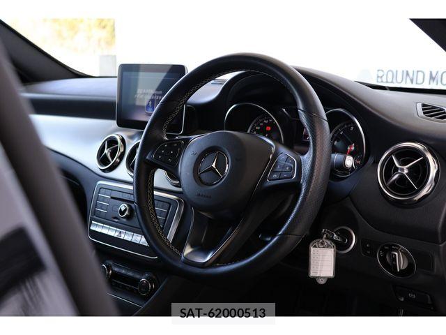 Mercedes Benz GLA-CLASS 2019-06 5871863-7