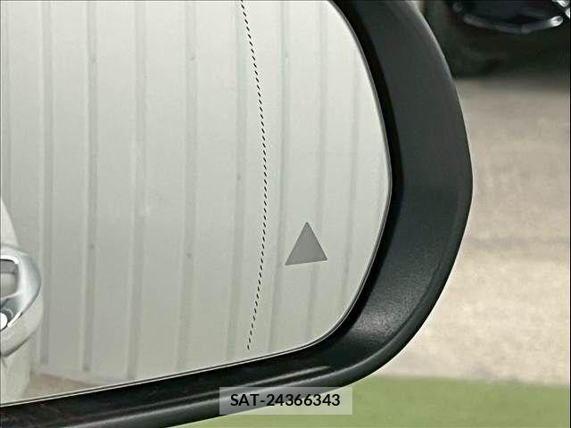 Mercedes Benz GLA-CLASS 2024-11 5871859-10